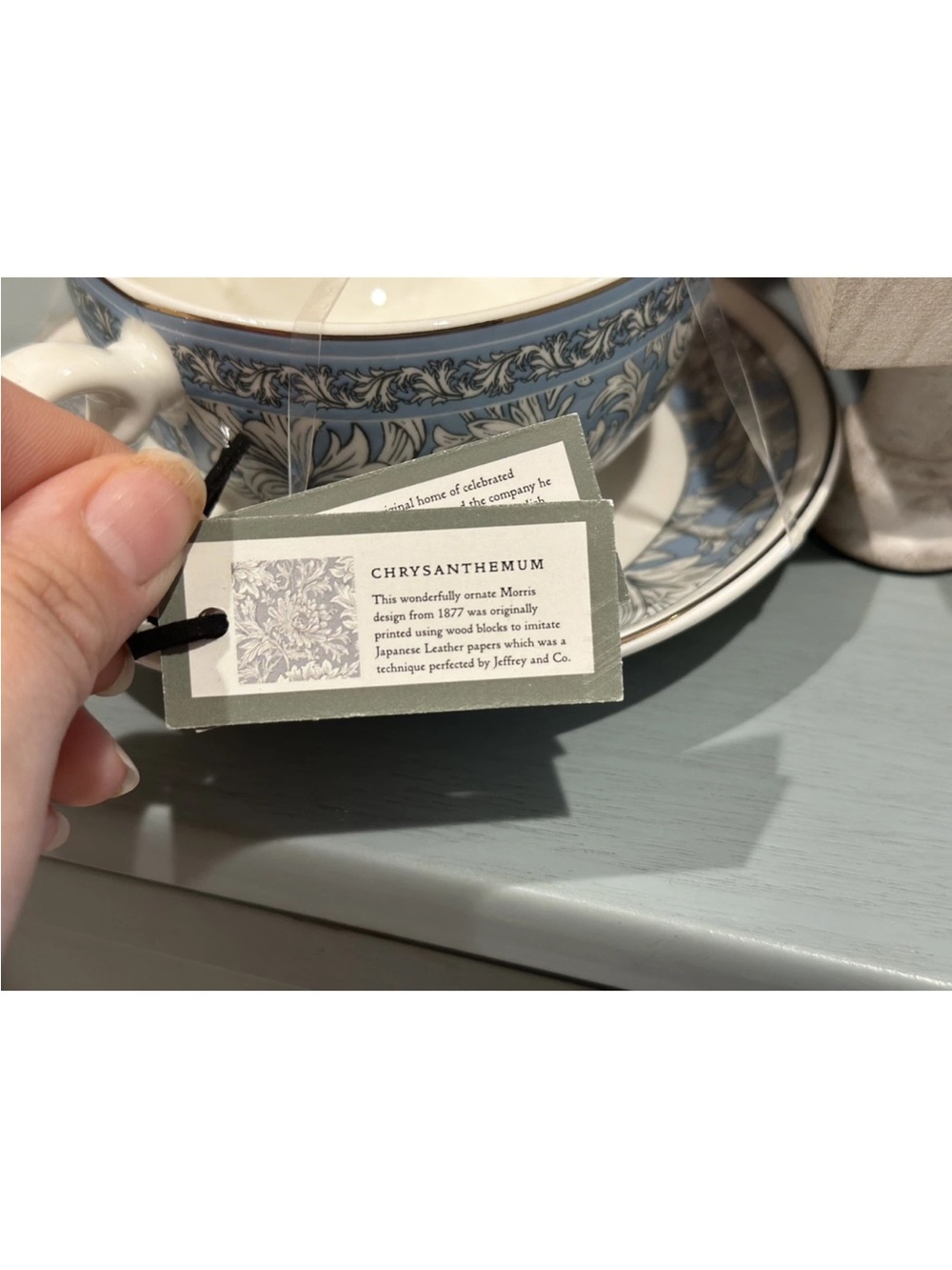 Morris & Co Teacup & Saucer Set of 2
Blue Floral Chrysanthemum Gold Trim
New - Picture 2 of 10